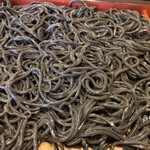 小堀屋本店 - 黒蕎麦接写\(//∇//)\