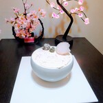 慈げん - お花見気分になれる