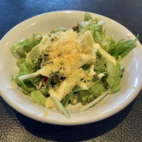 上野洋食遠山 - セットの野菜サラダ