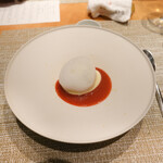 SUGALABO - 奈良中井農園古都華にルバーブのソース、紀州原農園越冬本熟レモンクリーム、ピスタチオアイス