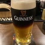 アイリッシュパブ　アモンティラード - 