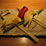 お酒と魚とおばんざい 浮波月 - 季節野菜串(タレ) 380円　(2024.2)