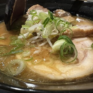 烏骨鶏ラーメン龍_0