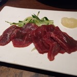 永山肉流通センター - 特選上赤身刺し989円