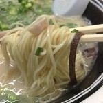 しっとう屋 - 麺のアップ