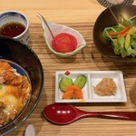 焼鳥 菖蒲谷 - 親子丼1,600円