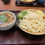 武蔵野うどん 竹國 - 肉汁うどん 980円