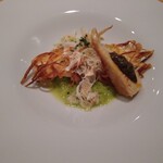 レストラン エフア - ヒラメのガレット包みソテーにキャベツのソースズワイガニたけのこ