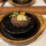炭焼き溶岩ハンバーグ　牛匠 - 