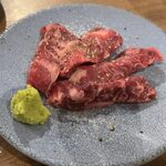 神保焼肉料理店 - 「塩ハラミ」1,100円