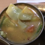 NEPALI CUISINE HUNGRY EYE Dine & Bar - スライスチーズやほうとうのように見えるパニロティ