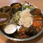 NEPALI CUISINE HUNGRY EYE Dine & Bar - 2024年２月スペシャル（別角度）