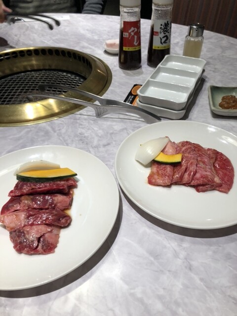 Yakiniku Tokuju Shiroishi Ten