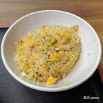 かむら屋 - 半チャーハン