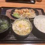 カルビ丼とスン豆腐専門店 韓丼 - 