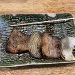 Yakitori Ebisu - 戎オリジナル串焼
                        イベリコ豚バラ玉ネギ