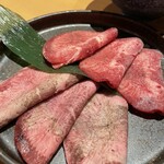 近江焼肉ホルモンすだく - 