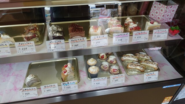 パティスリーカワサイ（P&acirc;tisserie Kawasai） - 陸中山田（ケーキ）の写真