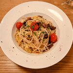 aperitivo&trattoria IL FIORE - 春キャベツとホタルイカのペペロンチーノ