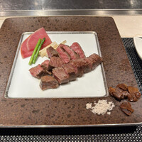 鉄板焼 ステーキ 北野坂 - 