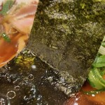 ラーメン 坊也哲 - 醤油ラーメン、ネギ豚丼