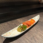 焼肉GROW - サラダとキムチ