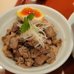 麦と麺助 - チャーシュー丼