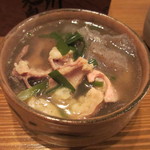 煮込みや まる。 - モツ煮（塩）