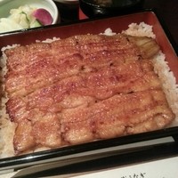 五代目 野田岩 麻布飯倉本店 - 鰻重(山吹)￥4200。