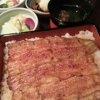 五代目 野田岩 麻布飯倉本店 - 鰻重(山吹)￥4200。