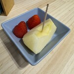 こんなにデカいサンドイッチは反則だ - 