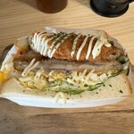 こんなにデカいサンドイッチは反則だ - 