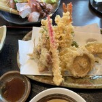 旬菜の味わい がら里 - 天ぷら　お刺身　最高〜