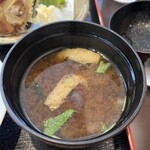 旬菜の味わい がら里 - 美味い赤だし