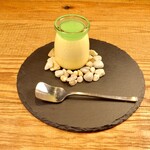 Tsukishima pudding