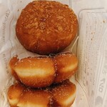 ピロシキ屋 - カレーチーズピロシキ、花のワルツ