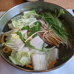 しゃぶしゃぶすき焼どん亭 - まずは野菜から♪