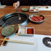 しゃぶしゃぶと焼肉 わにく ミッドランドスクエア店 - 