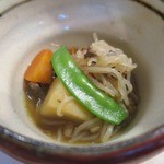 よし春 - 小鉢もの 肉じゃが