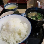 よし春 - ごはん、みそ汁おかわり可！