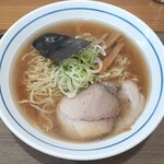 めん処 鶴つる - 料理写真:麺つる中華 細麺(880円也) 普通盛りで180㌘位か‥