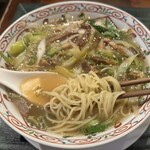 中国料理 東方美人 - 麺リフト