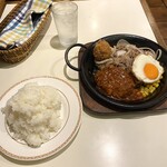 Resutoran Karori- - ジャンボ鉄板焼きトッピング目玉焼き＋ライス大盛り