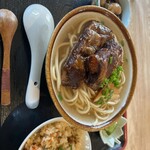 音楽とごはんのンナピマイ - 