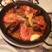Bar Espanol LA BODEGA 大阪店 - 魚介のパエリア