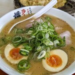 Ramen Yokoduna - 味玉ラーメン820円