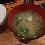 味の六白 - 味噌汁