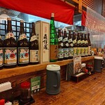 味の六白 - 店内