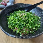 宮崎鶏焼 とさか - ネギの下には、、