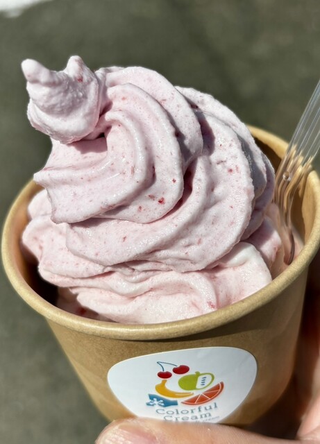 カラフルクリーム （Colorful Cream） - 自衛隊前/ソフトクリーム